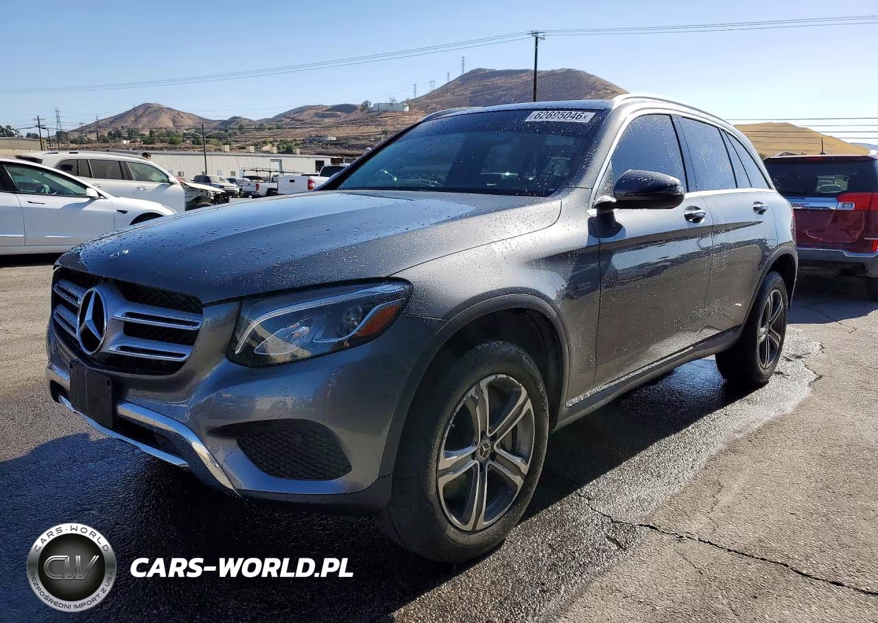 2019 Mercedes-Benz Glc 350E – zdjęcie 1 z 13