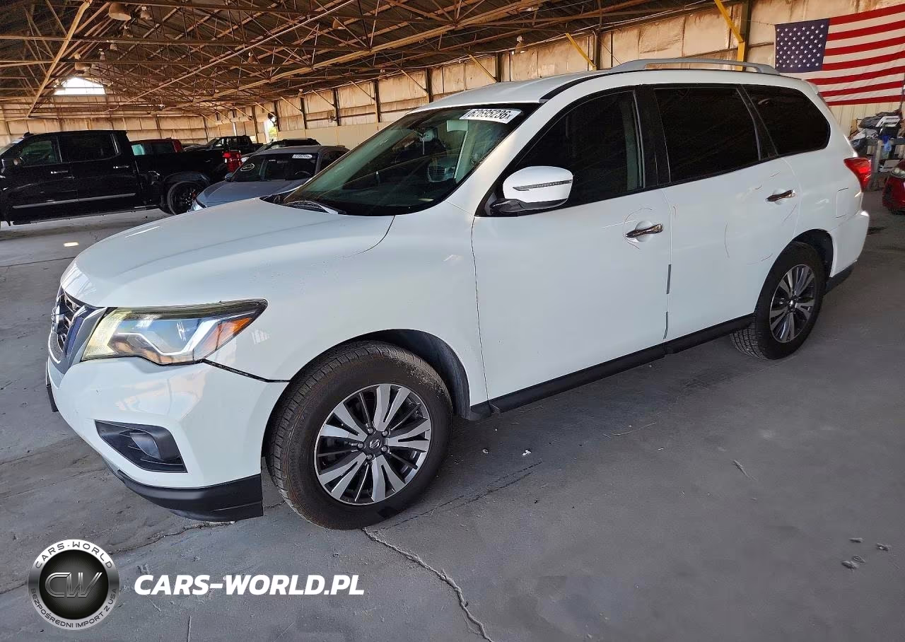 2018 Nissan Pathfinder Sv – zdjęcie 1 z 13