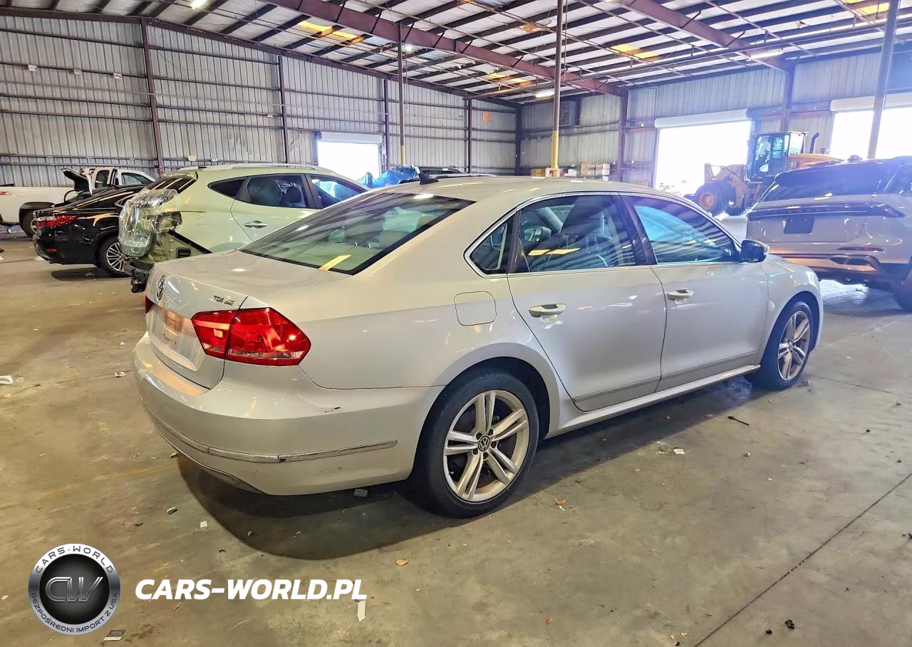 2013 Volkswagen Passat Se VIN:1VWBN7A34DC029160 - 3
