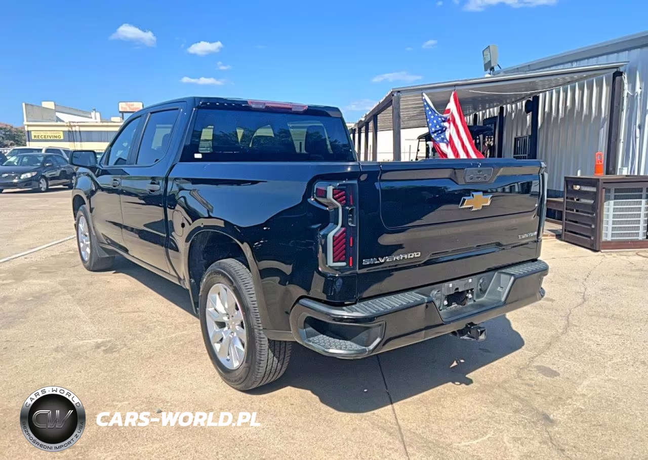 2022 Chevrolet Silverado Ltd C1500 Custom VIN:3GCPWBEKXNG147996 - 3