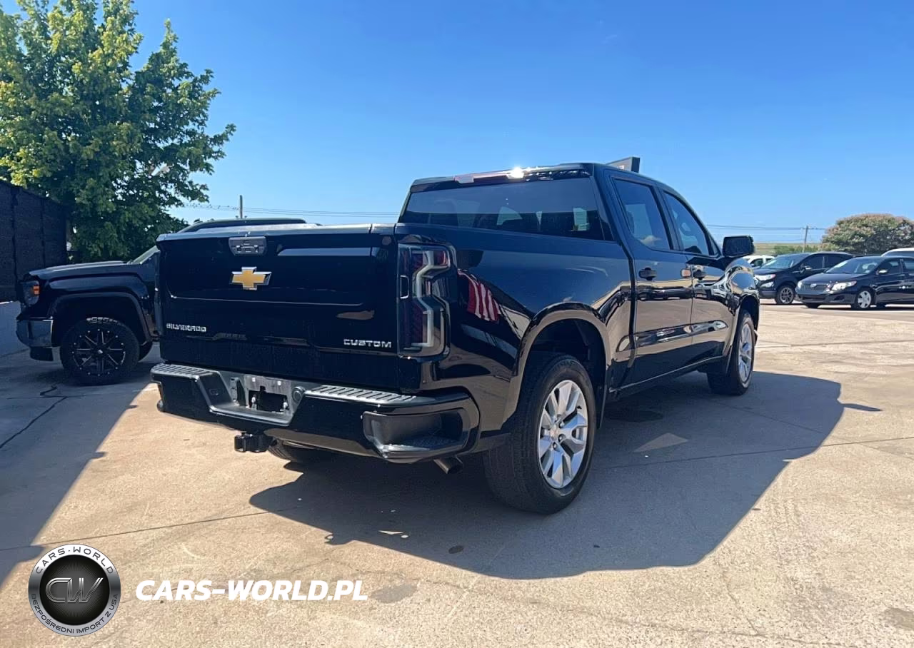 2022 Chevrolet Silverado Ltd C1500 Custom VIN:3GCPWBEKXNG147996 - 4