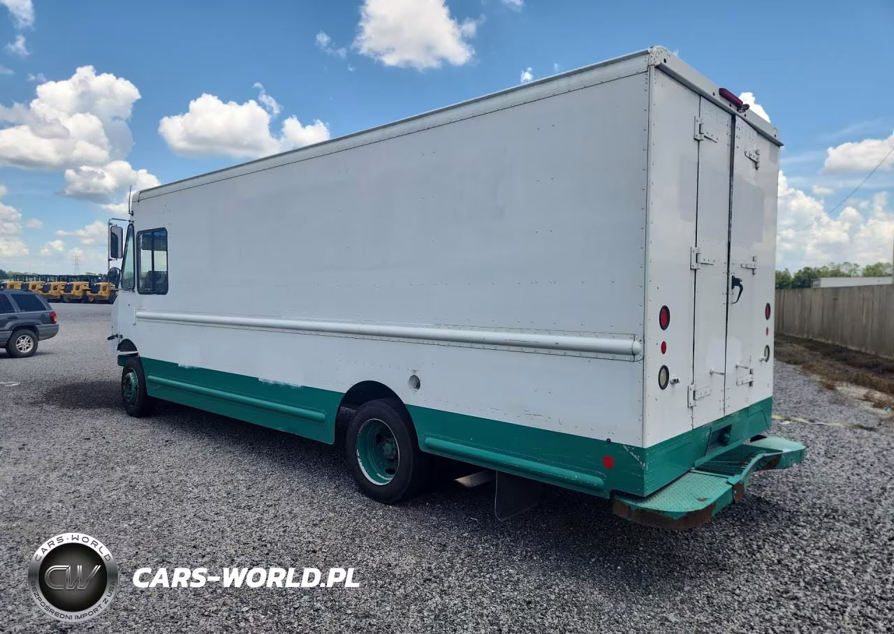 2012 Workhorse W62 Delivery Truck VIN:5B4LFG2E3C3448674 - 2