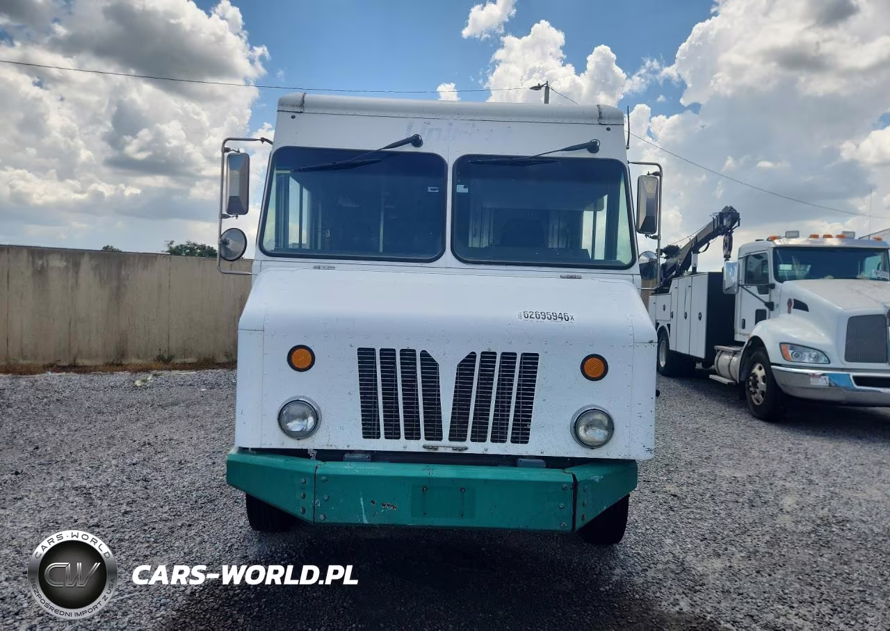 2012 Workhorse W62 Delivery Truck VIN:5B4LFG2E3C3448674 - 5