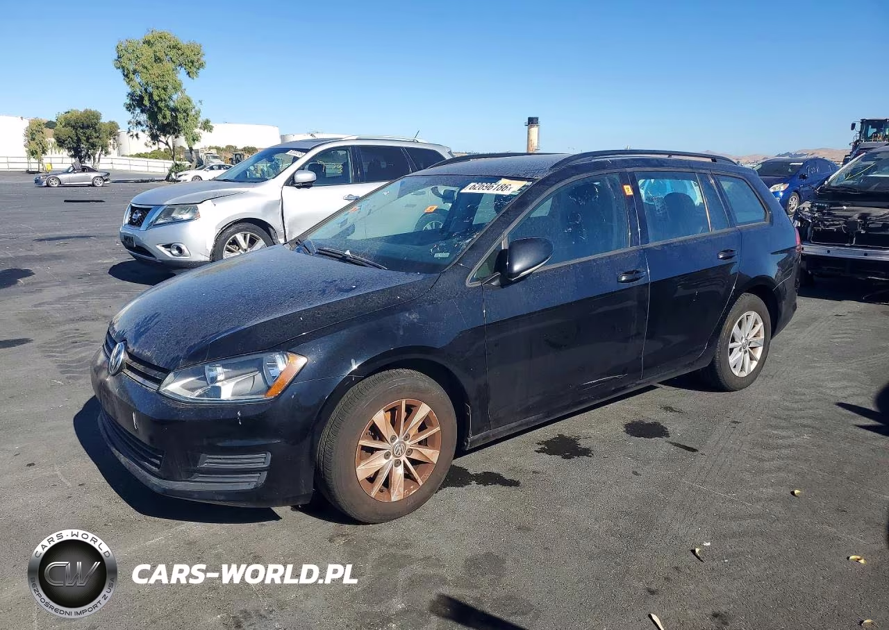 2015 Volkswagen Golf Sportwagen S