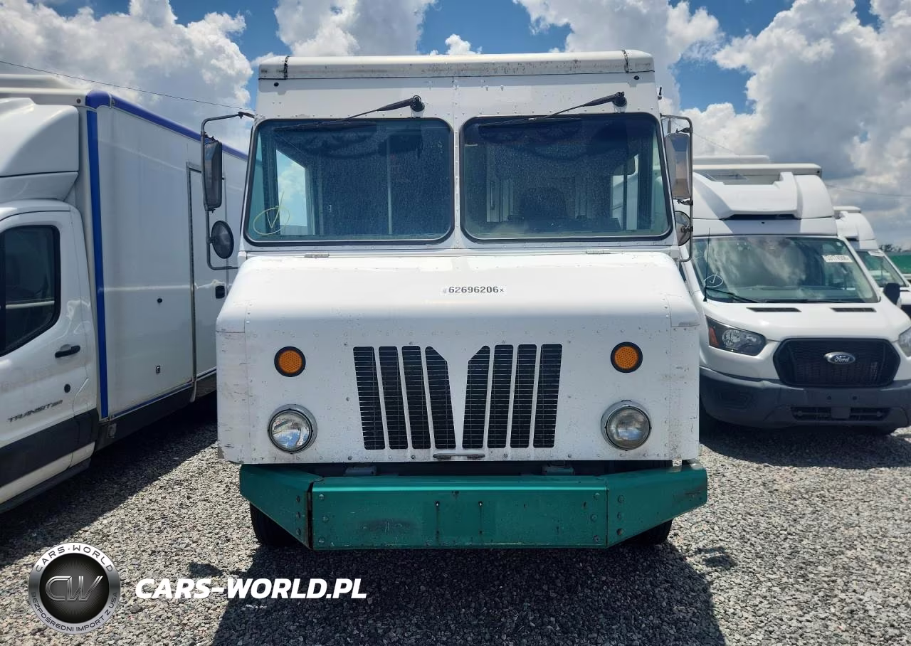 2012 Workhorse W62 Delivery Truck VIN:5B4LFG2E1C3448673 - 5