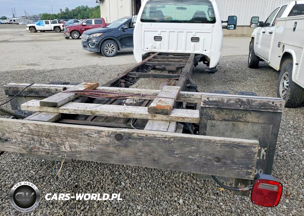 2008 Ford F450 Super Duty VIN:1FDXF46R98EC15154 - 10