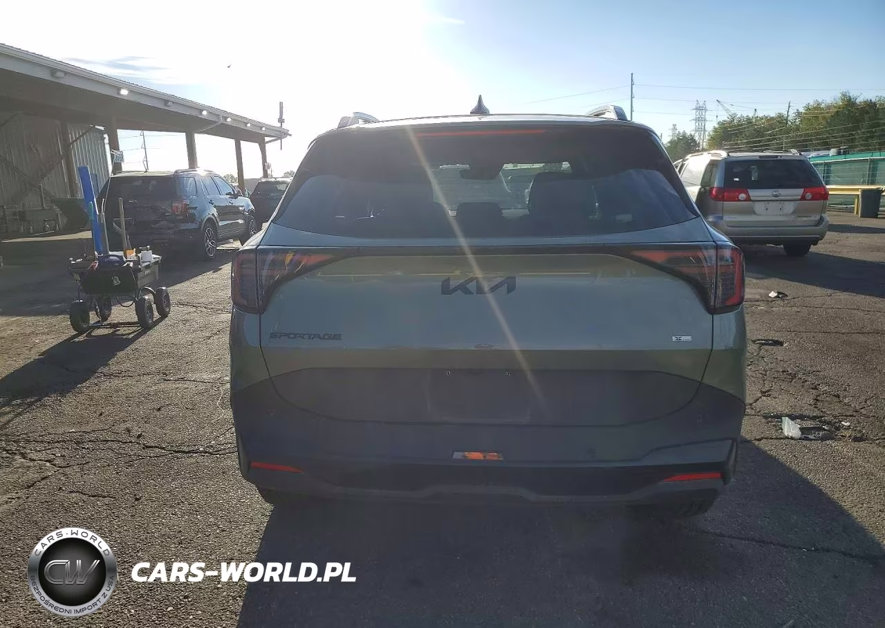 2026 Kia Sportage X Line VIN:KNDPYDDH8T7303098 - 6