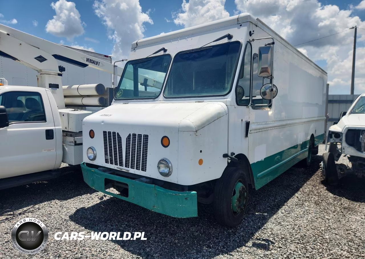 2012 Workhorse W62 Delivery Truck