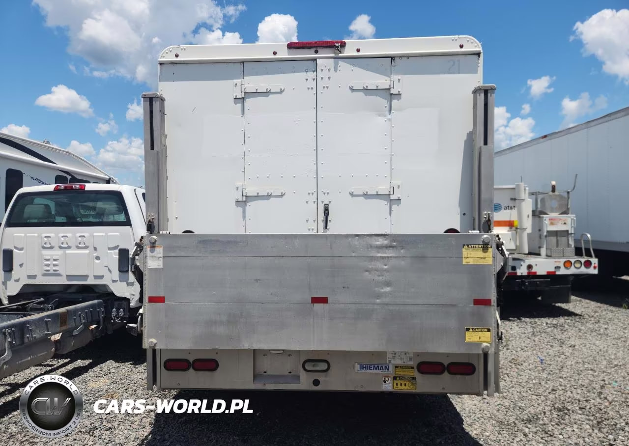2012 Workhorse W62 Delivery Truck VIN:5B4LFG2E0C3448177 - 6