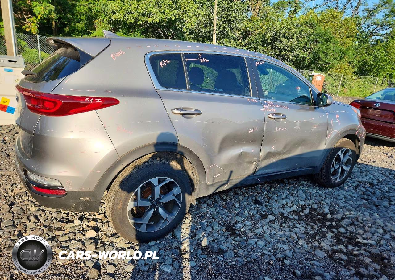 2020 Kia Sportage Lx VIN:KNDPMCAC2L7784822 - 3