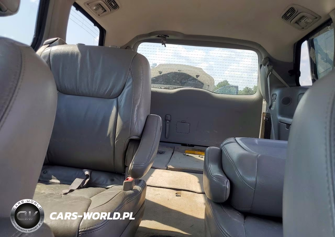 2010 Toyota Sienna Xle VIN:5TDYK4CCXAS337610 - 10