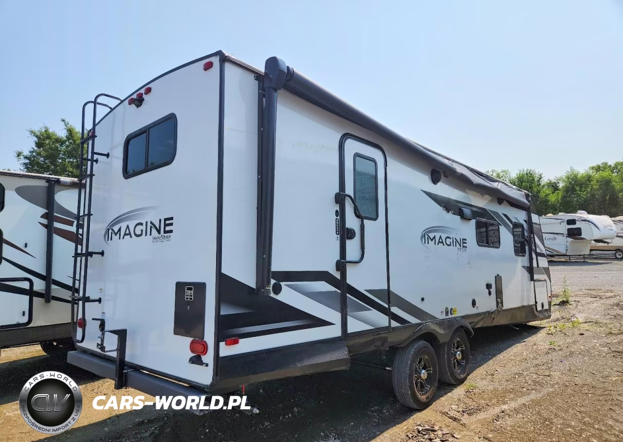 2022 Grand Design Imagine Camper VIN:573TE3025N5508890 - 4