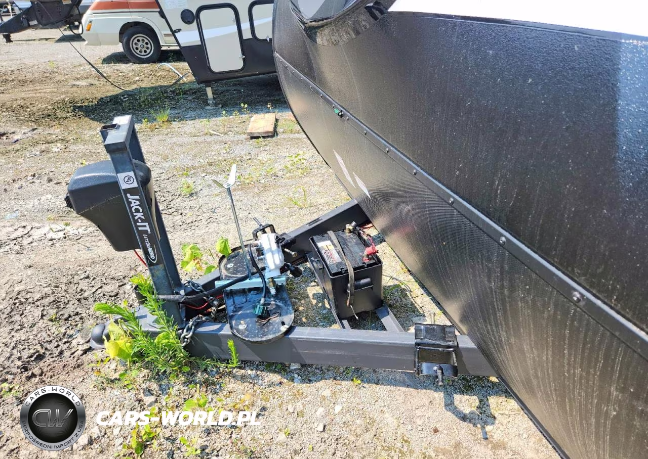 2022 Grand Design Imagine Camper VIN:573TE3025N5508890 - 8