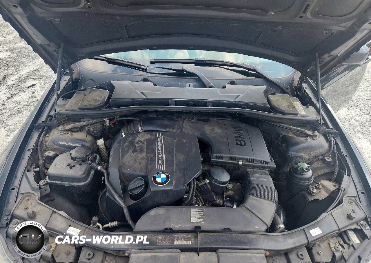 2011 BMW 335 Xi VIN:WBAPL5C51BA920160 - 11