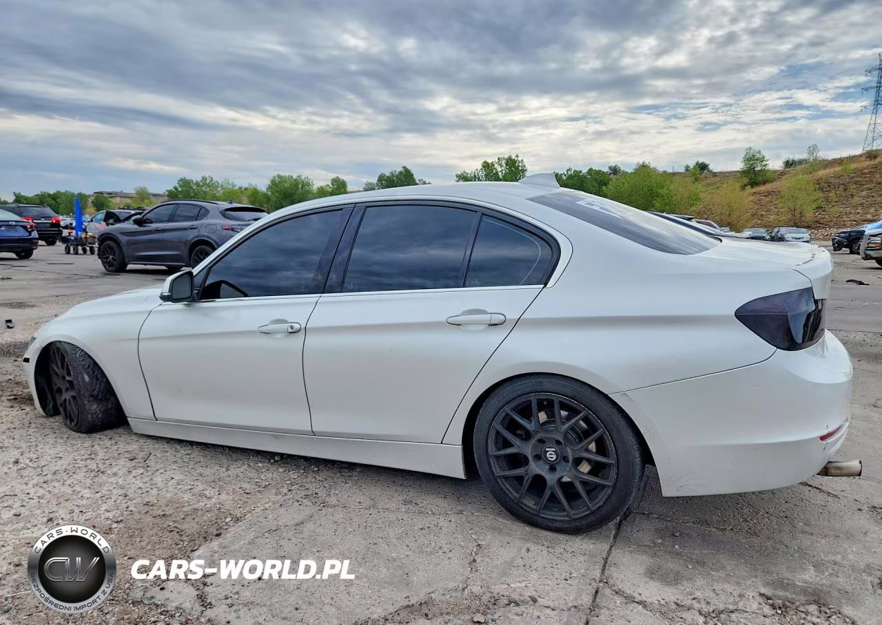 2015 BMW 328 Xi VIN:WBA3B3C52FF548813 - 2