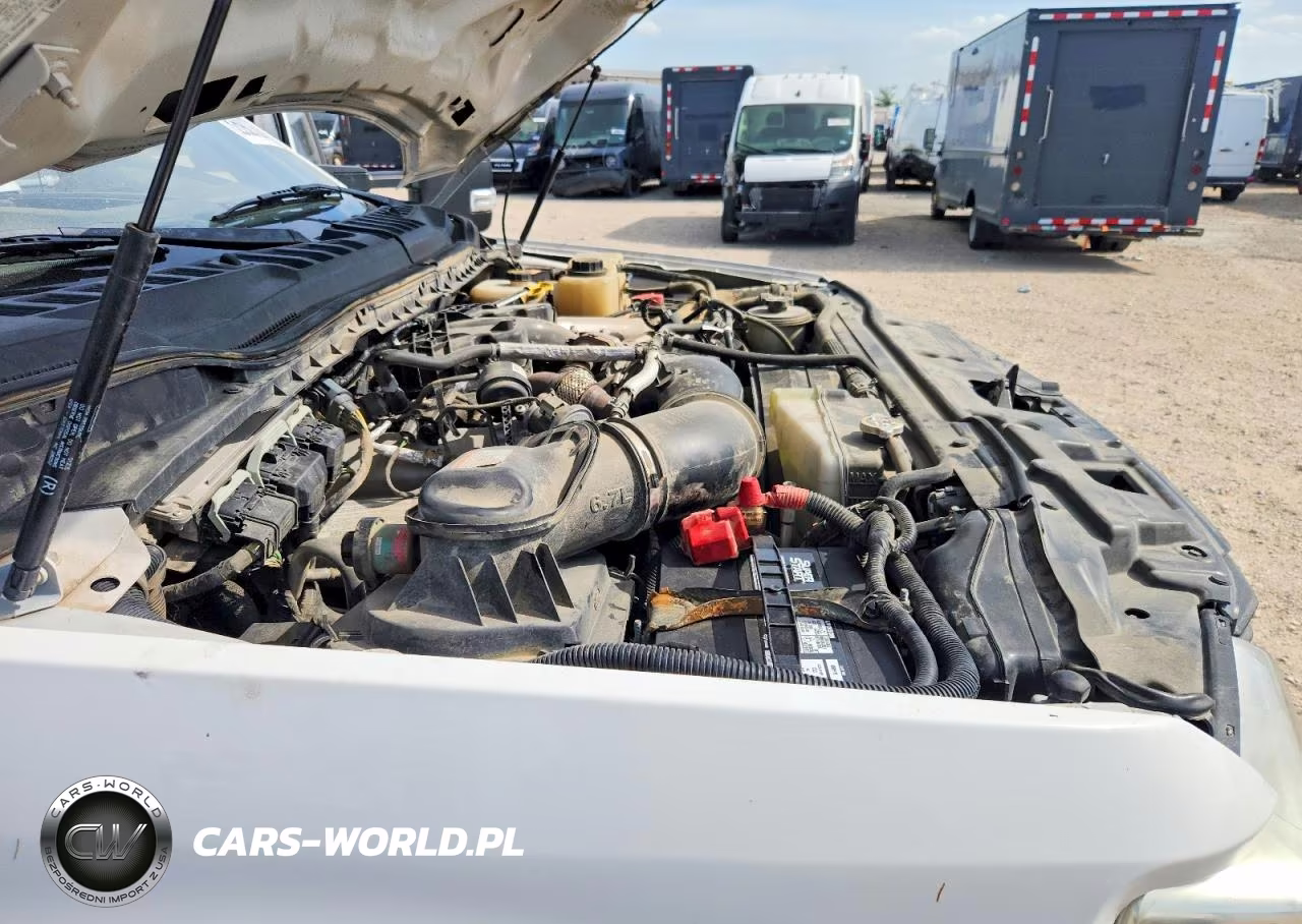 2019 Ford F350 Super - Delivery Truck VIN:1FD8X3HT6KEG56140 - 11
