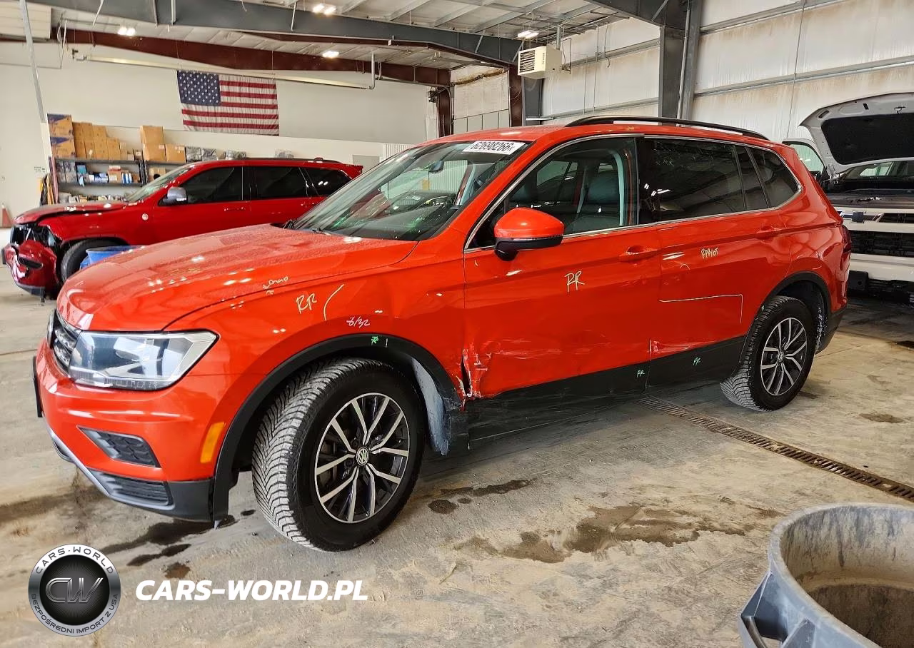 2019 Volkswagen Tiguan Se VIN:3VV2B7AX3KM131352 - 1