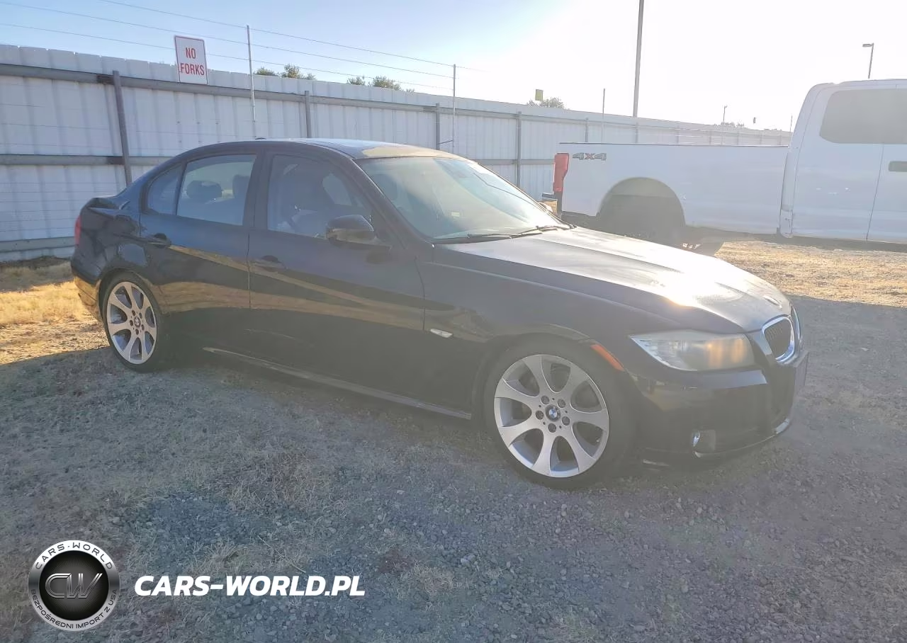 2011 BMW 328 I VIN:WBAPH7C55BE682819 - 4