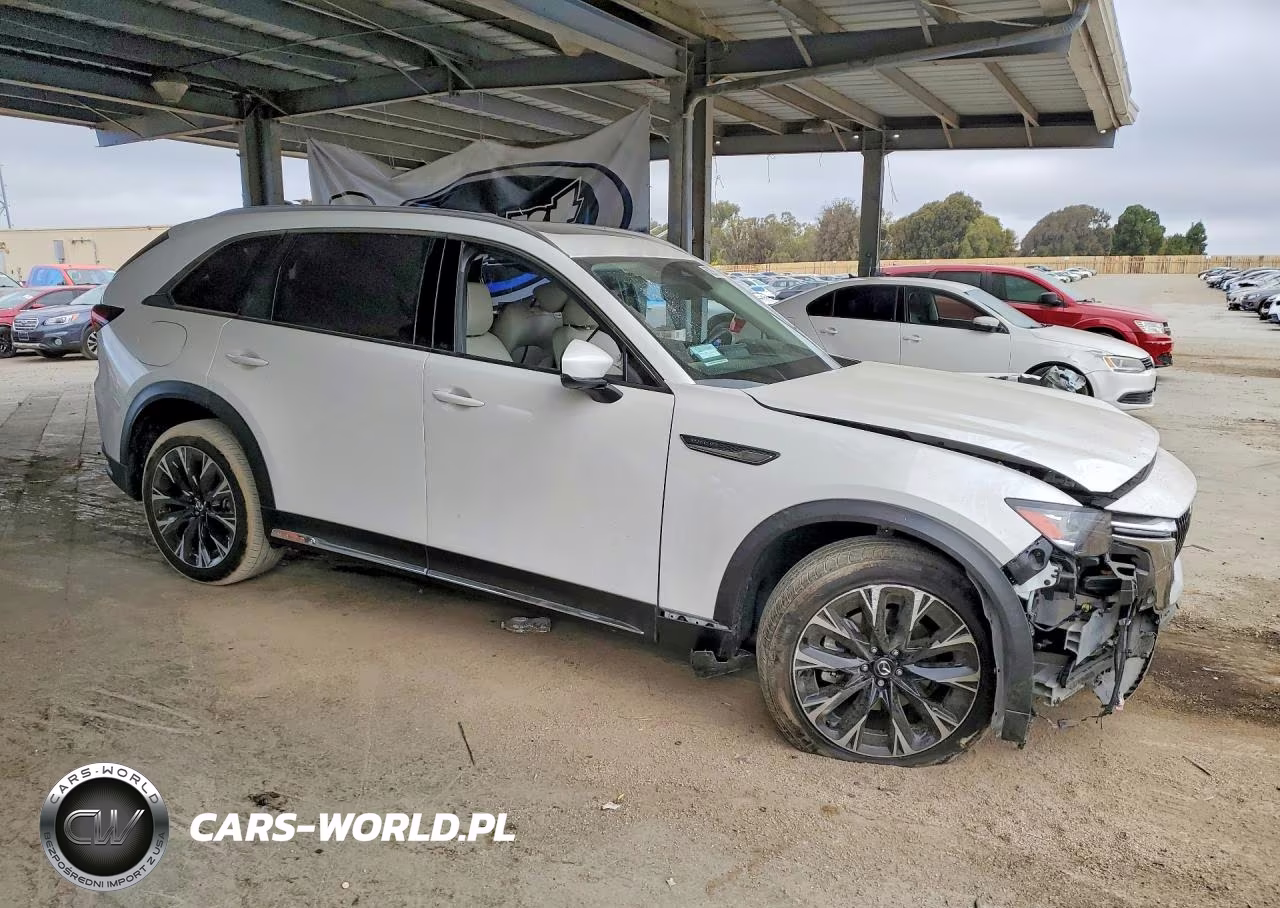 2025 Mazda Cx-90 Premium Plus VIN:JM3KKEHAXS1218660 - 4