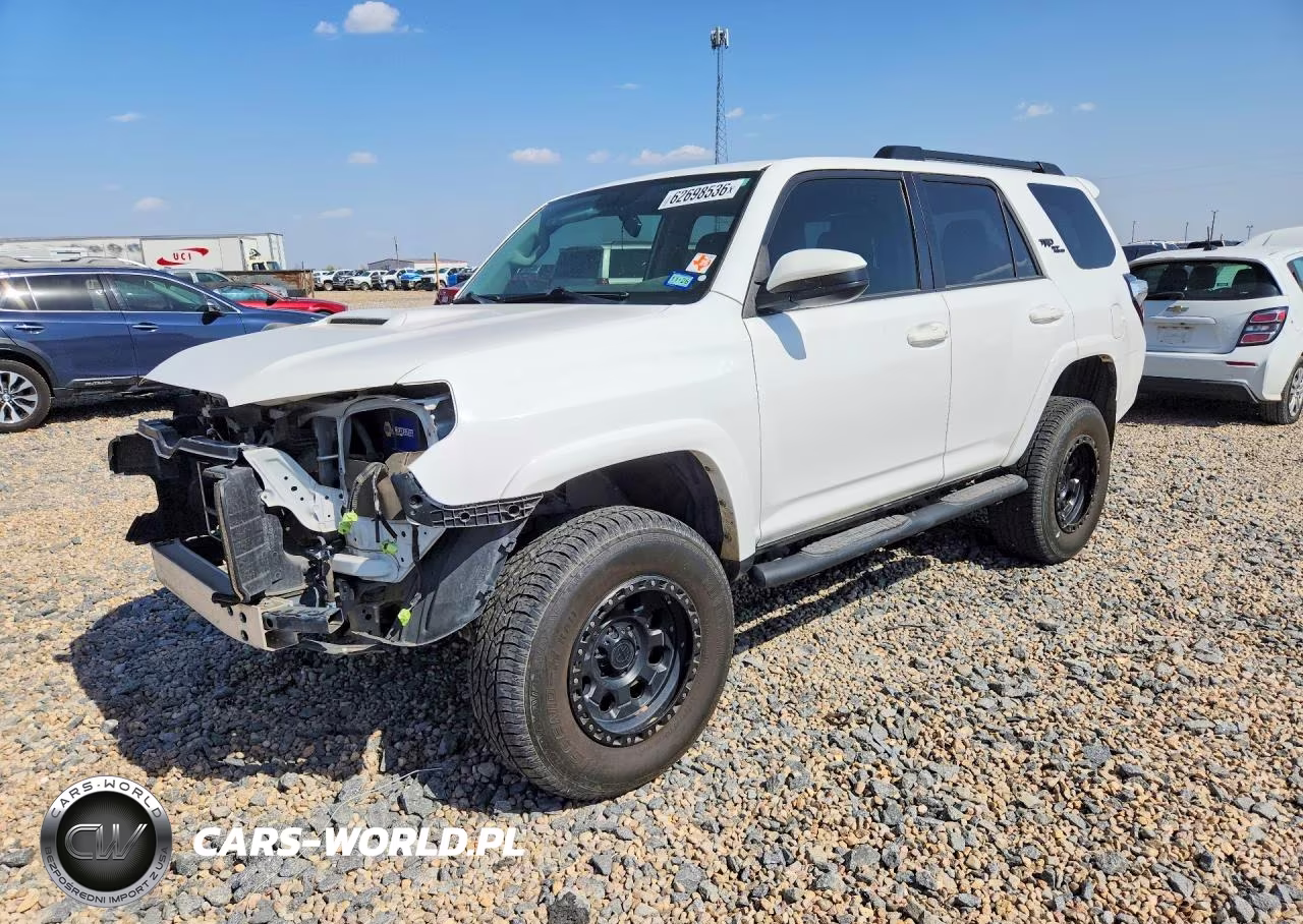 2018 Toyota 4Runner Trd Off-Road VIN:JTEBU5JR1J5528623 - 1