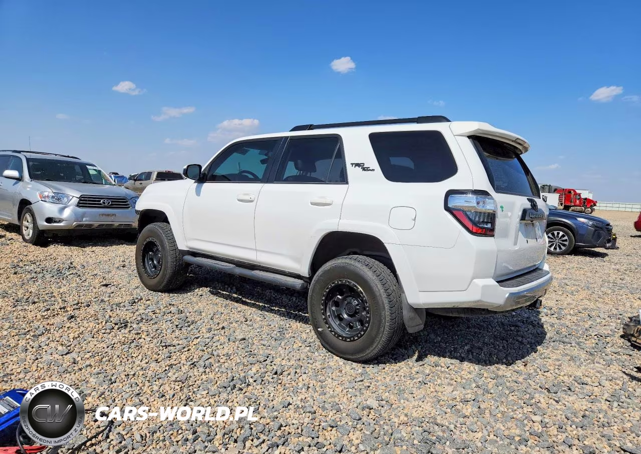 2018 Toyota 4Runner Trd Off-Road VIN:JTEBU5JR1J5528623 - 2