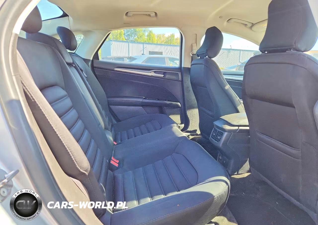 2015 Ford Fusion Se Hybrid VIN:3FA6P0LU4FR226996 - 10