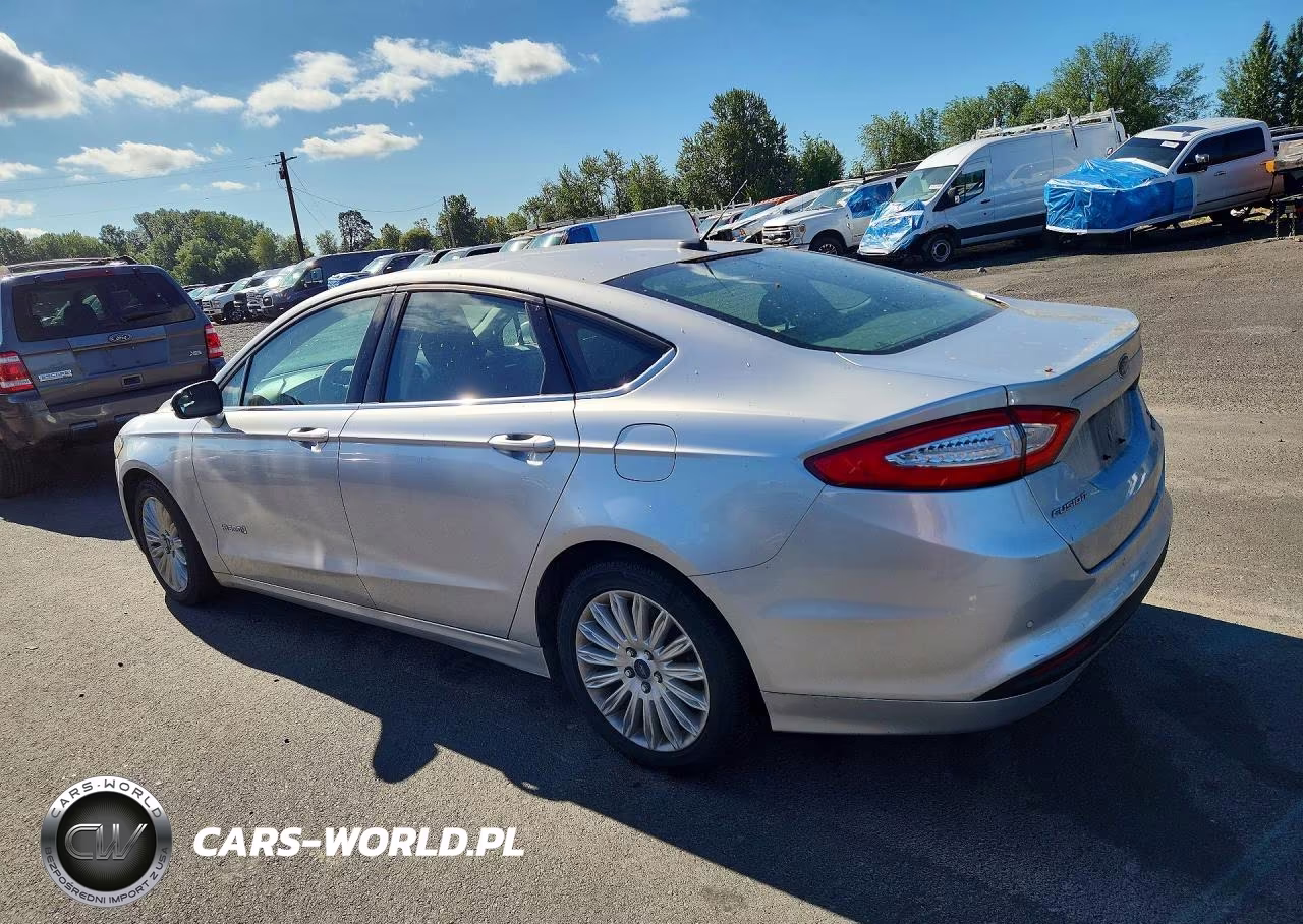 2015 Ford Fusion Se Hybrid VIN:3FA6P0LU4FR226996 - 2