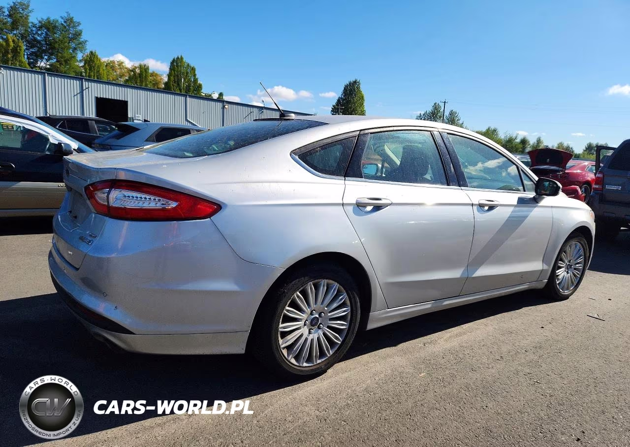 2015 Ford Fusion Se Hybrid VIN:3FA6P0LU4FR226996 - 3