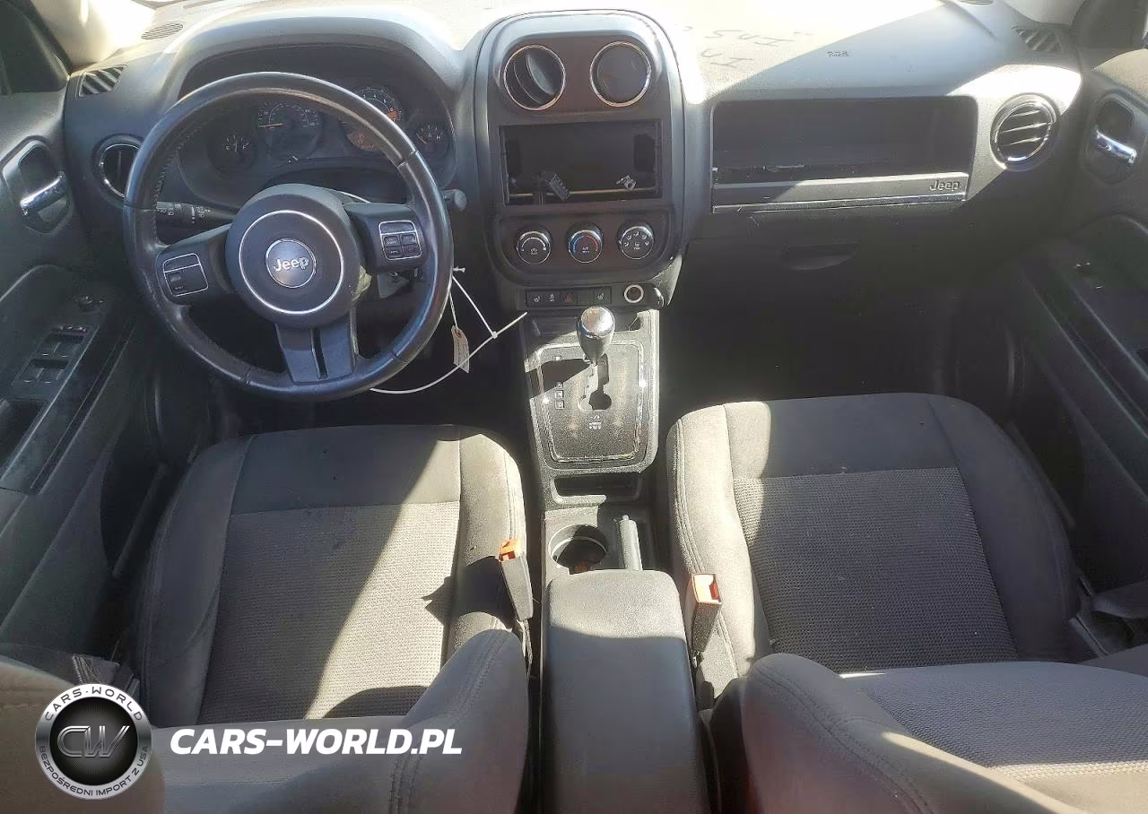 2014 Jeep Patriot Latitude VIN:1C4NJRFB9ED761528 - 8