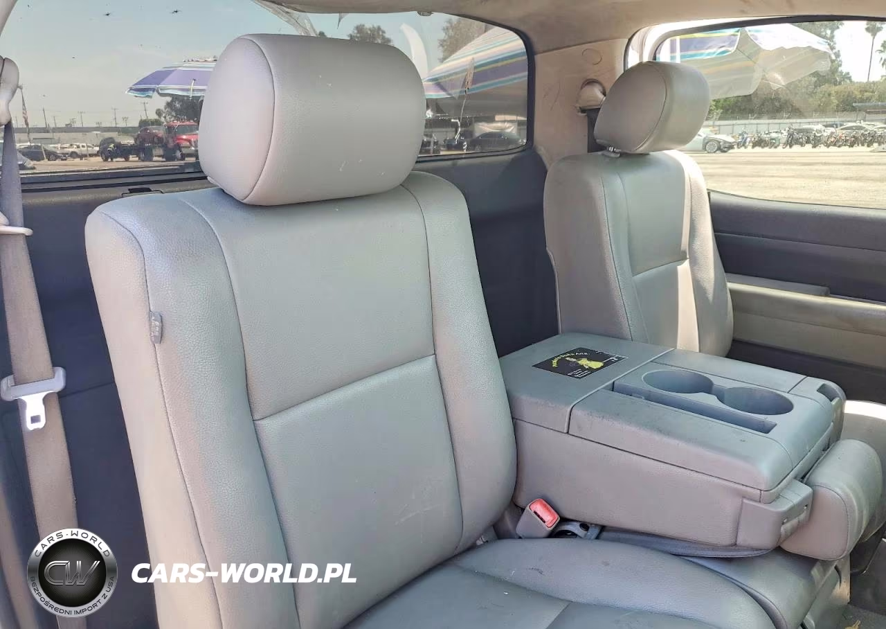 2013 Toyota Tundra Grade VIN:5TFJU5F13DX004823 - 10