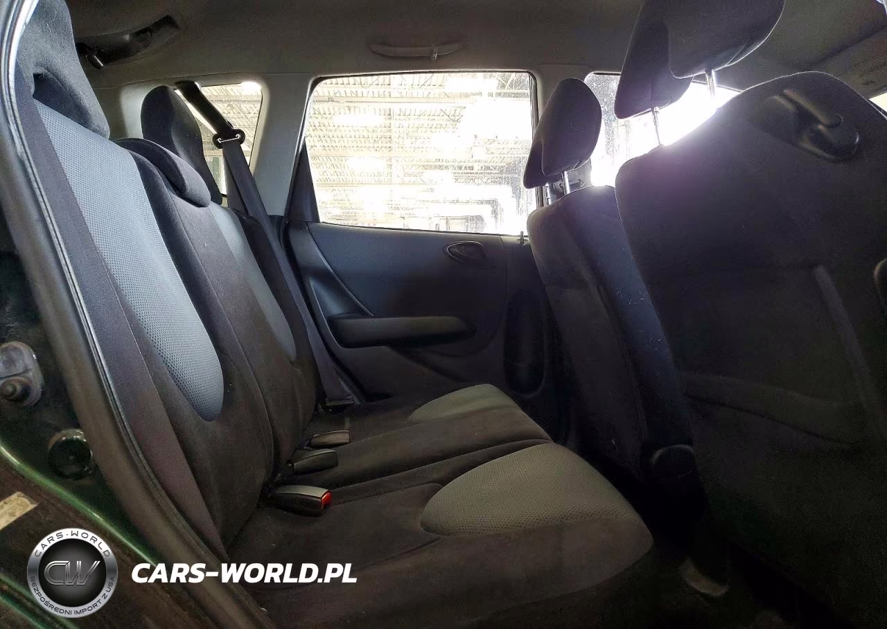 2007 Honda Fit S VIN:JHMGD38667S023826 - 11