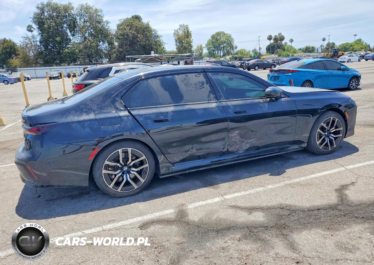 2024 BMW I7 xDrive60 VIN:WBY53EJ03RCP85147 - 3