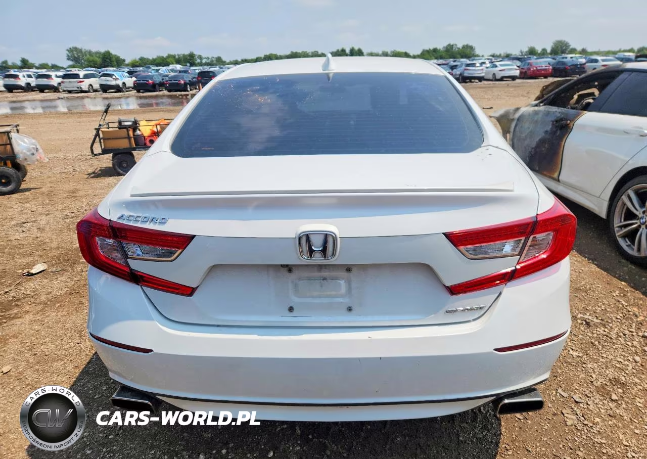 2018 Honda Accord Sport VIN:1HGCV1F33JA260542 - 6