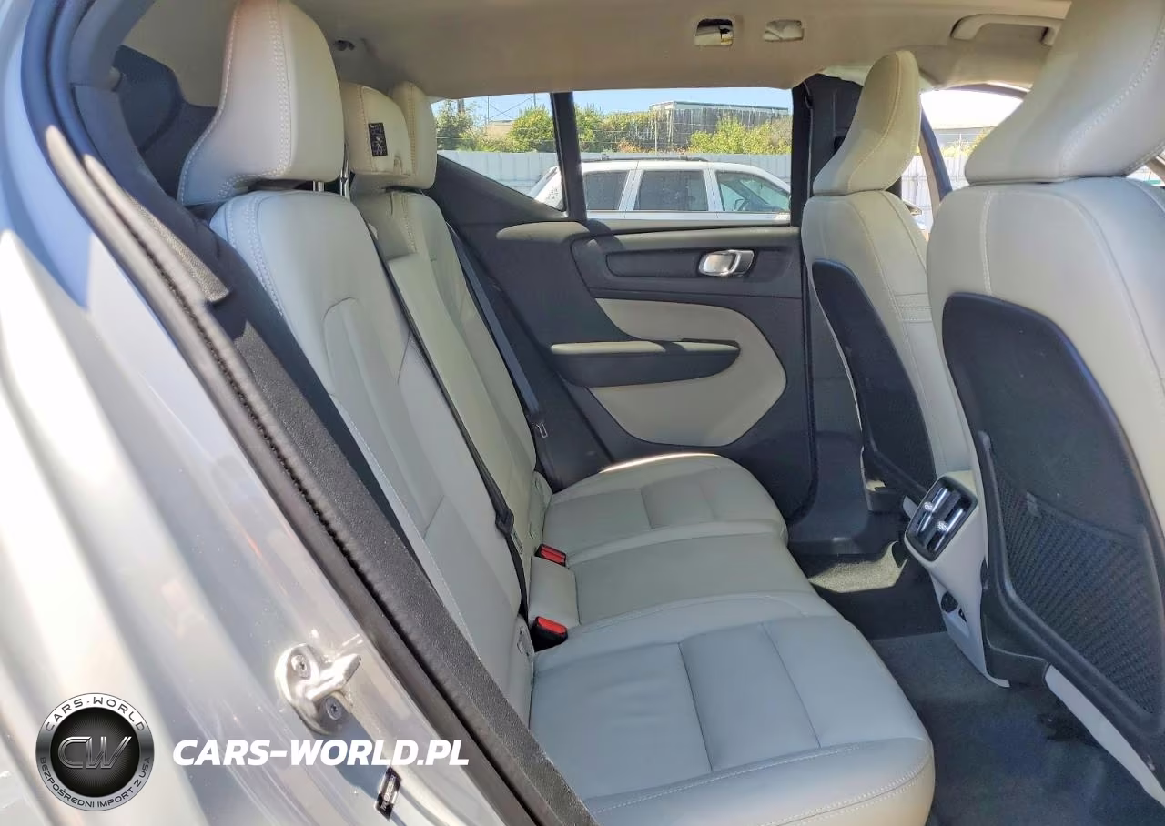 2024 Volvo Xc40 Ultimate VIN:YV4L12UM2R2299864 - 11