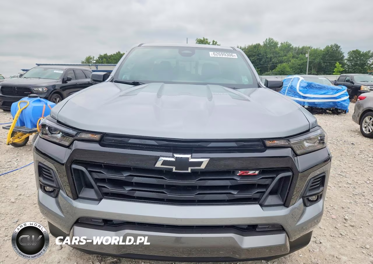 2025 Chevrolet Colorado Z71 VIN:1GCPTDEK1S1195904 - 5