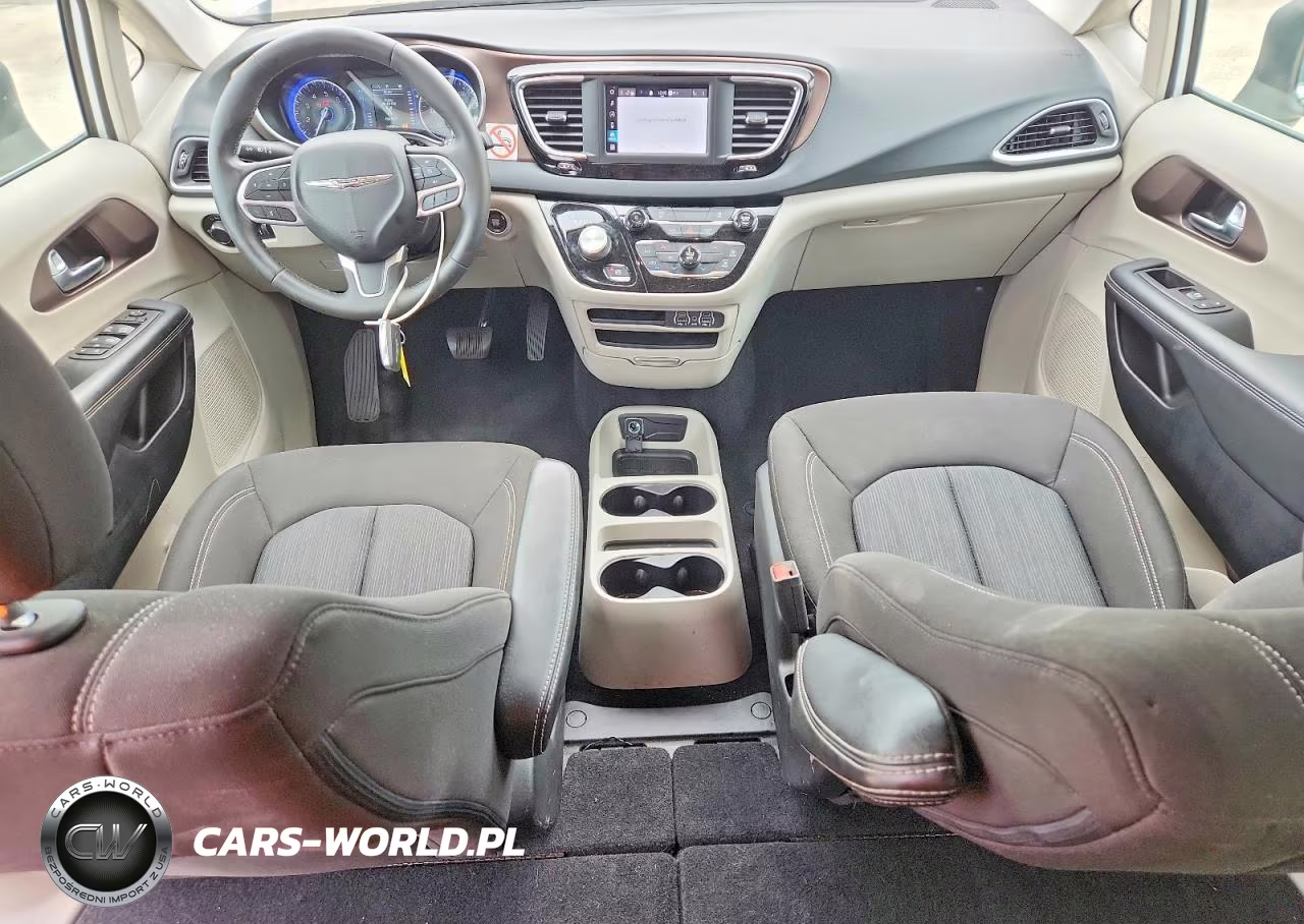 2023 Chrysler Voyager Lx VIN:2C4RC1CGXPR548679 - 8