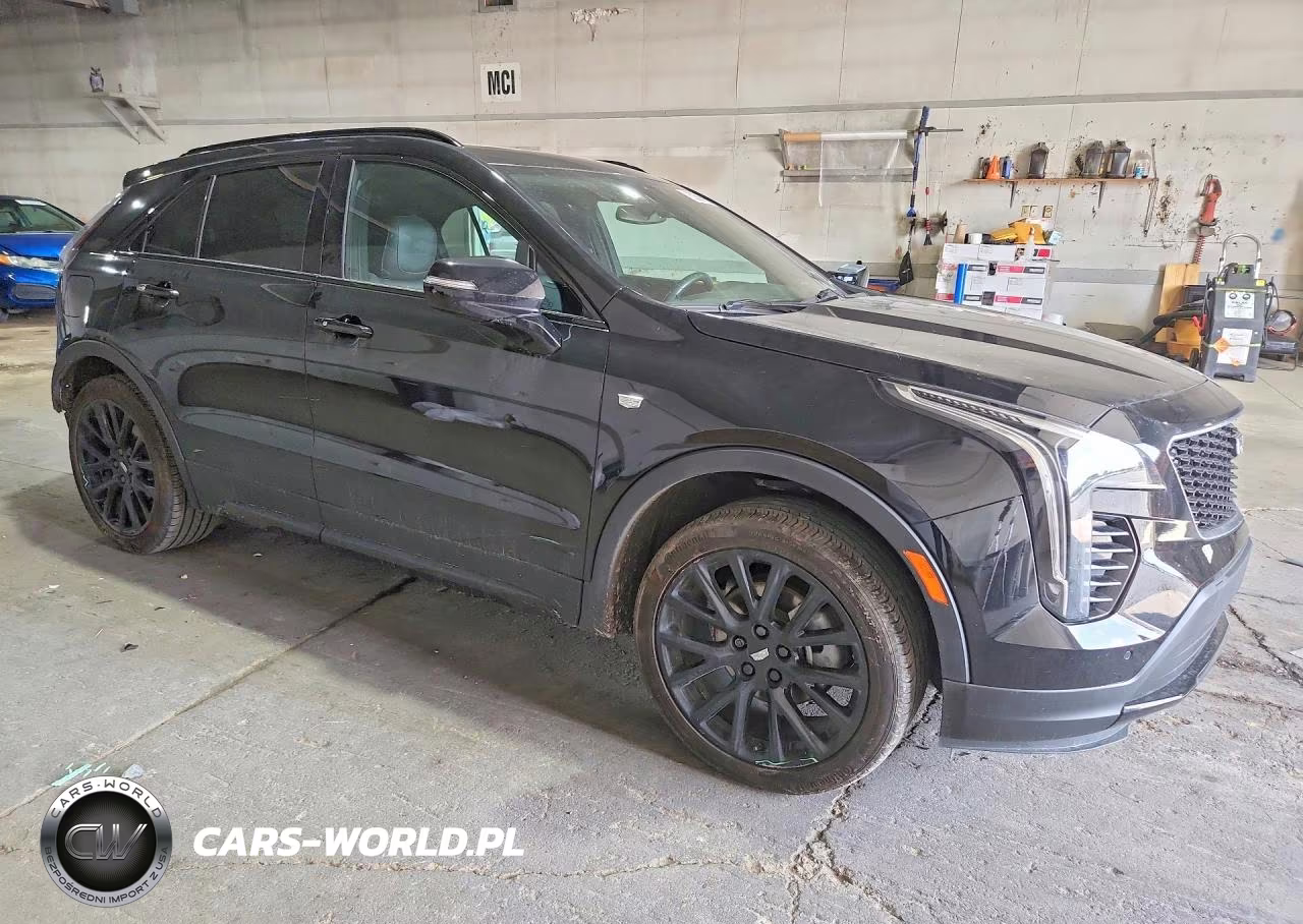 2023 Cadillac Xt4 Sport VIN:1GYFZFR47PF176036 - 4