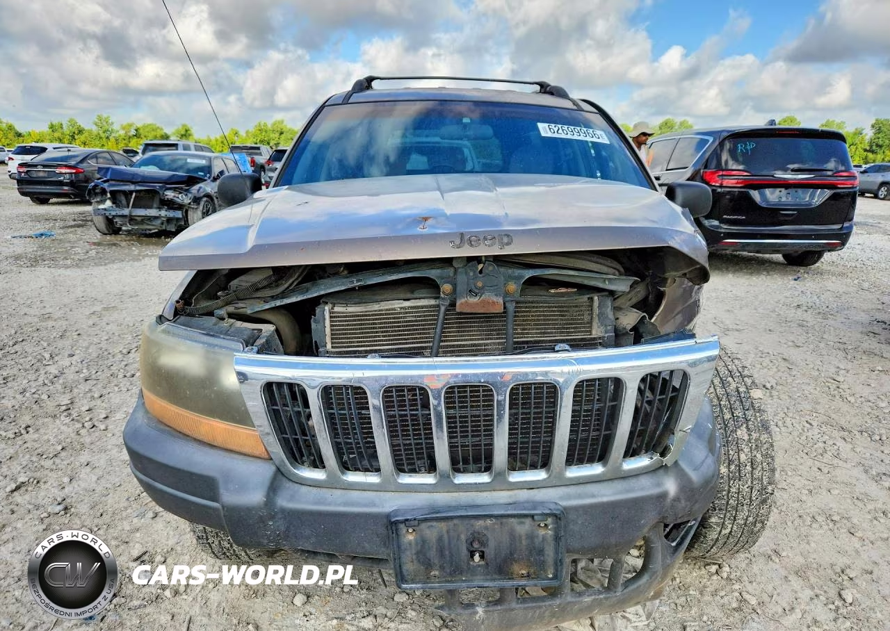 2001 Jeep Grand Cherokee Laredo VIN:1J4GW48S71C657740 - 5