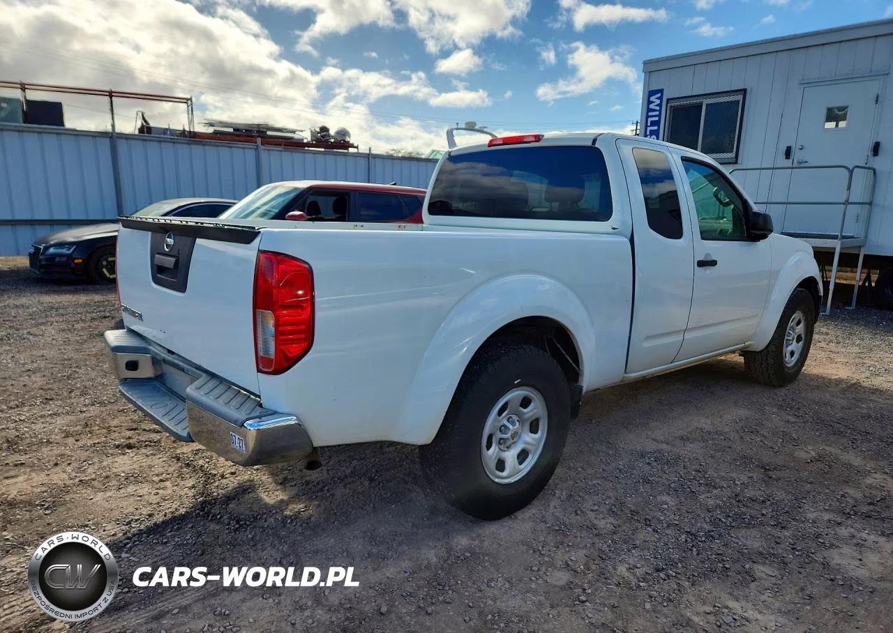 2015 Nissan Frontier S VIN:1N6BD0CT0FN704209 - 3