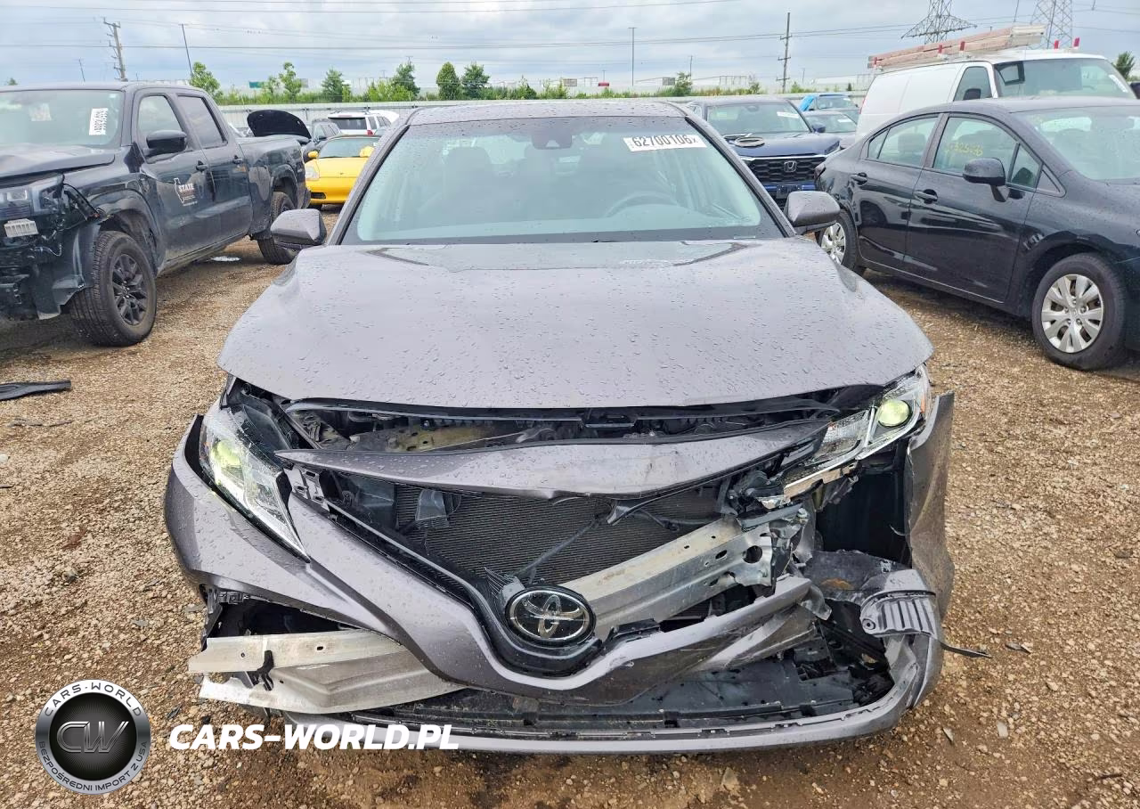 2019 Toyota Camry Le VIN:4T1B11HK4KU194847 - 5