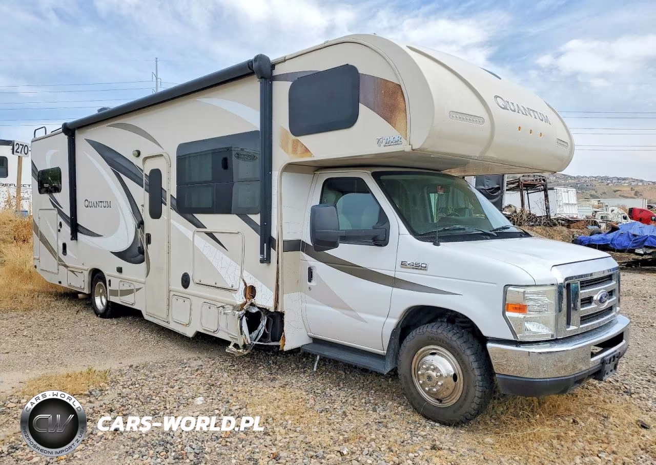 2017 Thormcoach Quantum Rv VIN:1FDXE4FS2GDC50015 - 1