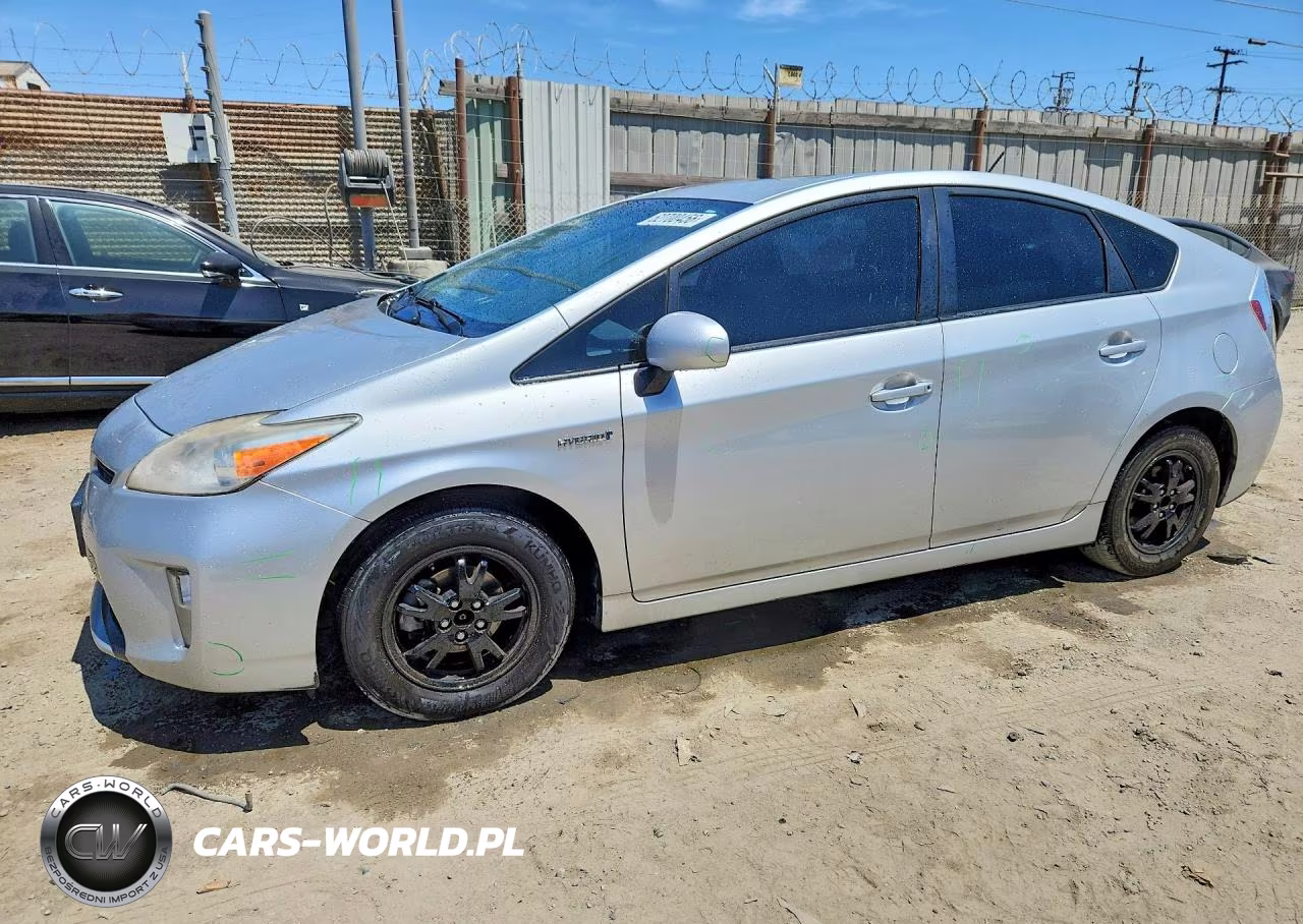 2012 Toyota Prius Two – zdjęcie 1 z 13