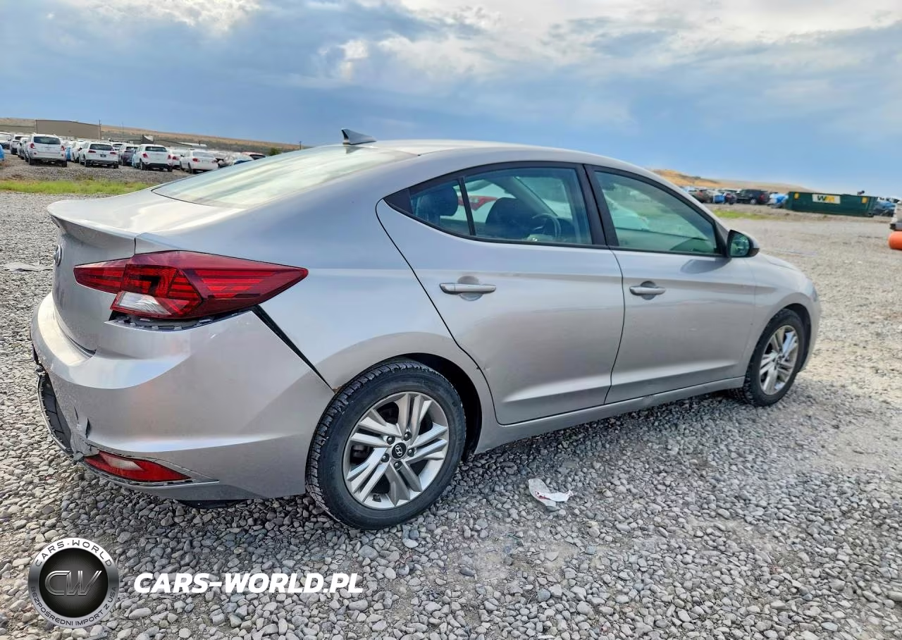 2020 Hyundai Elantra Sel VIN:5NPD84LF0LH580598 - 3
