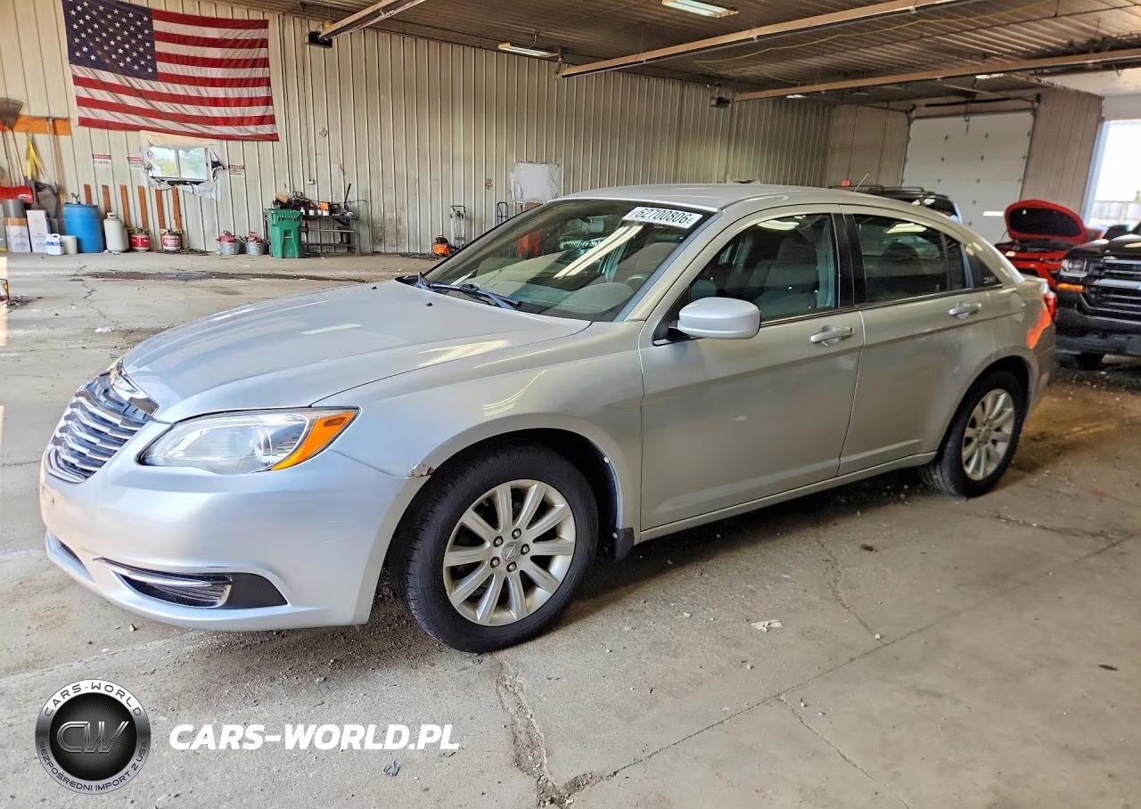 2011 Chrysler 200 Touring