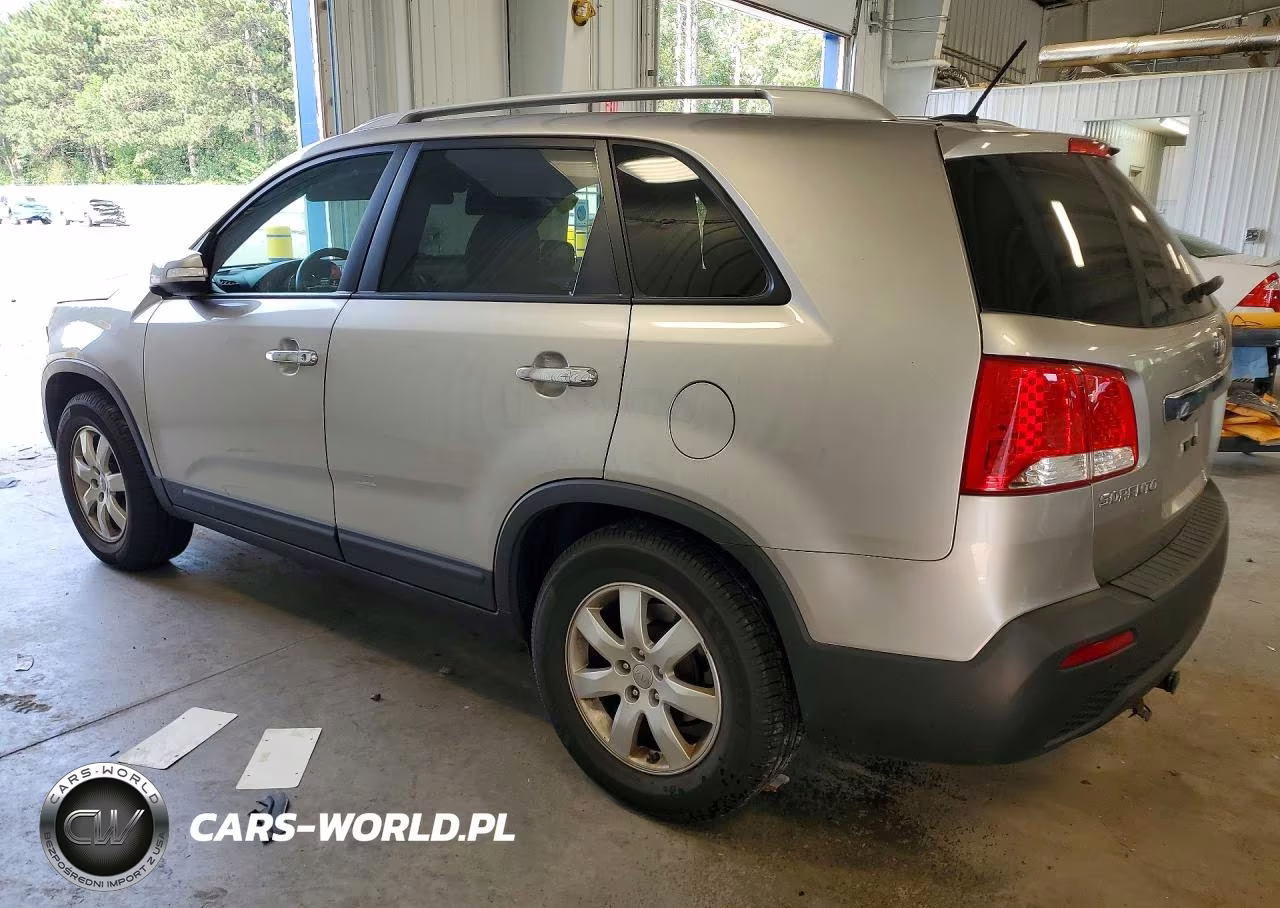 2013 Kia Sorento Lx VIN:5XYKT4A29DG329318 - 2