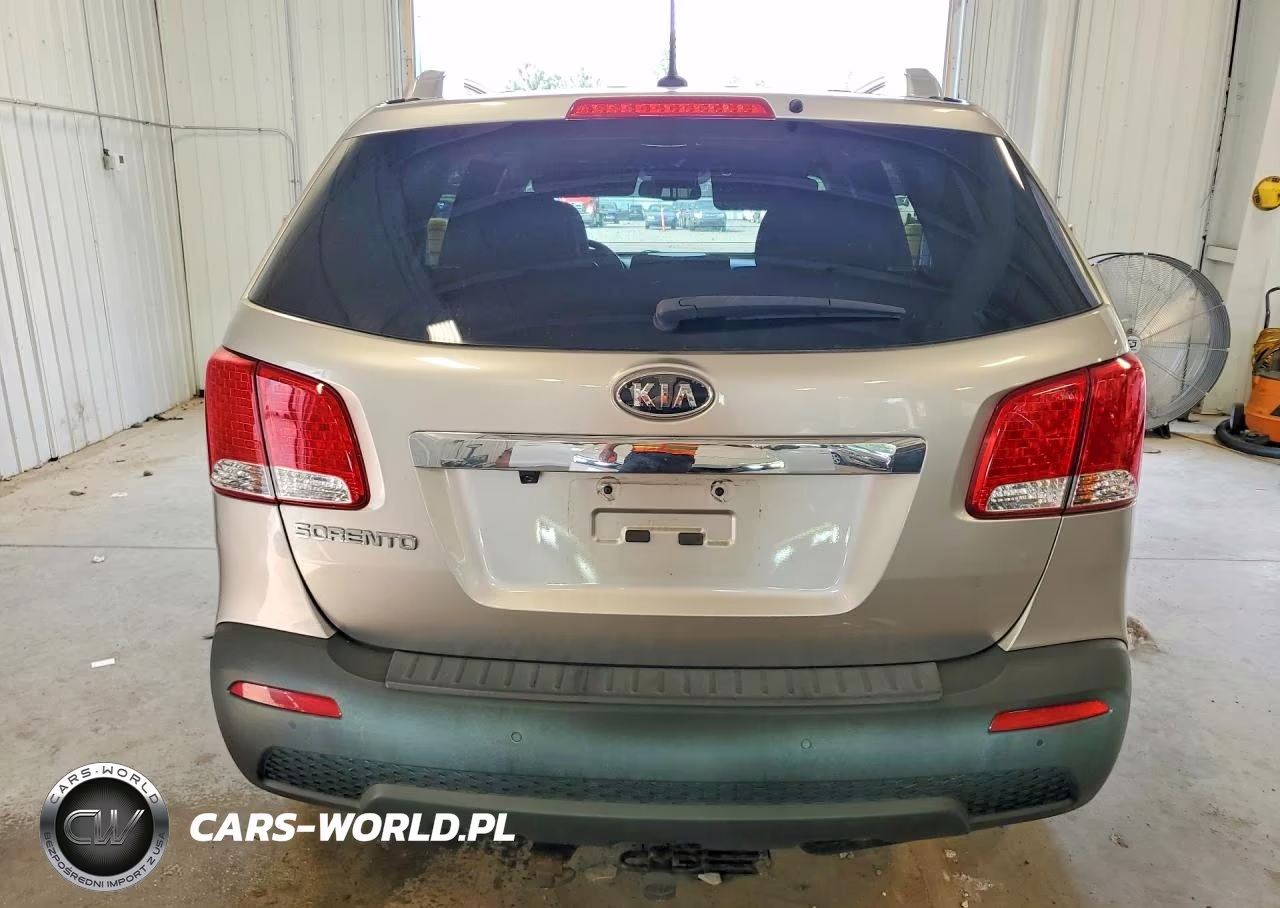 2013 Kia Sorento Lx VIN:5XYKT4A29DG329318 - 6