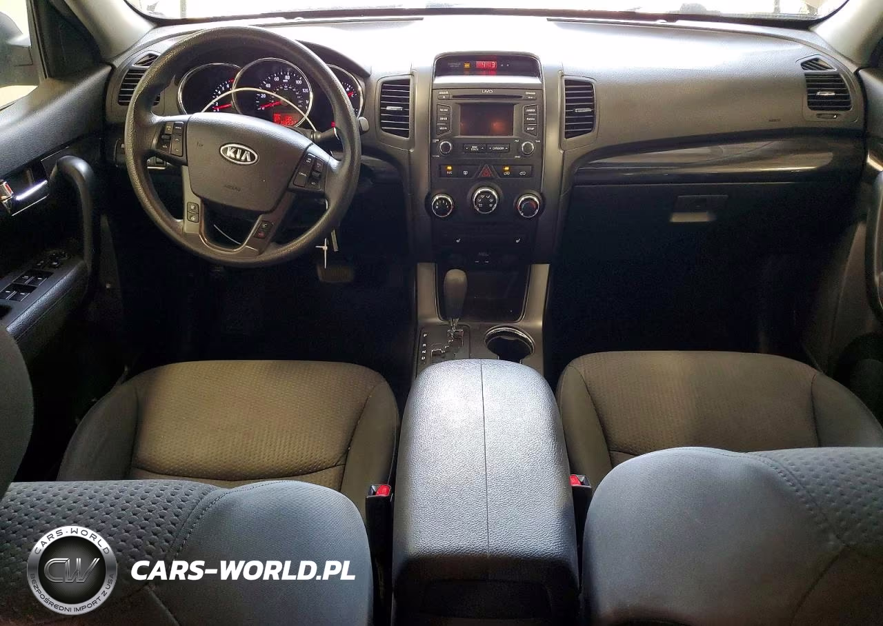 2013 Kia Sorento Lx VIN:5XYKT4A29DG329318 - 8