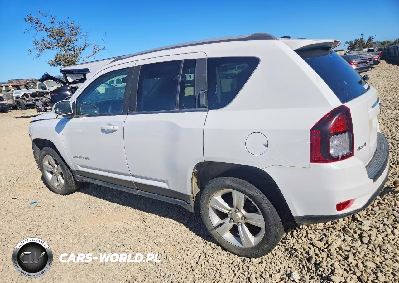 2016 Jeep Compass Latitude VIN:1C4NJDEB5GD757922 - 2