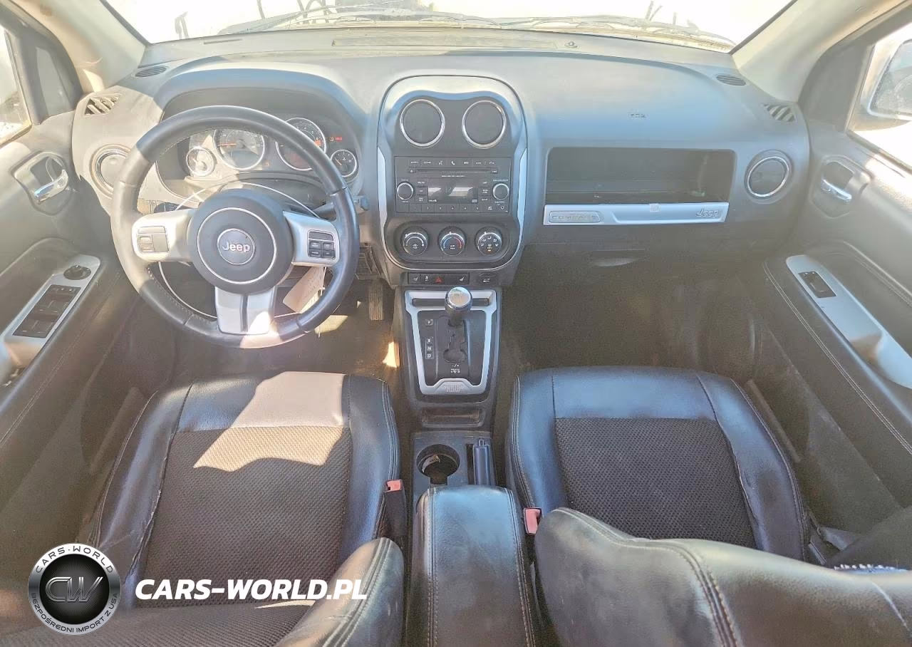 2016 Jeep Compass Latitude VIN:1C4NJDEB5GD757922 - 8