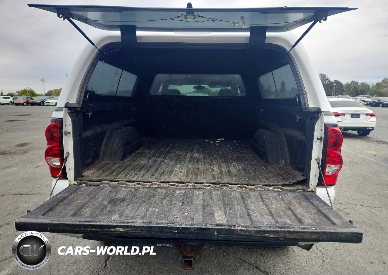 2004 Chevrolet Silverado K2500 Heavy Duty VIN:1GCHK23224F212519 - 13